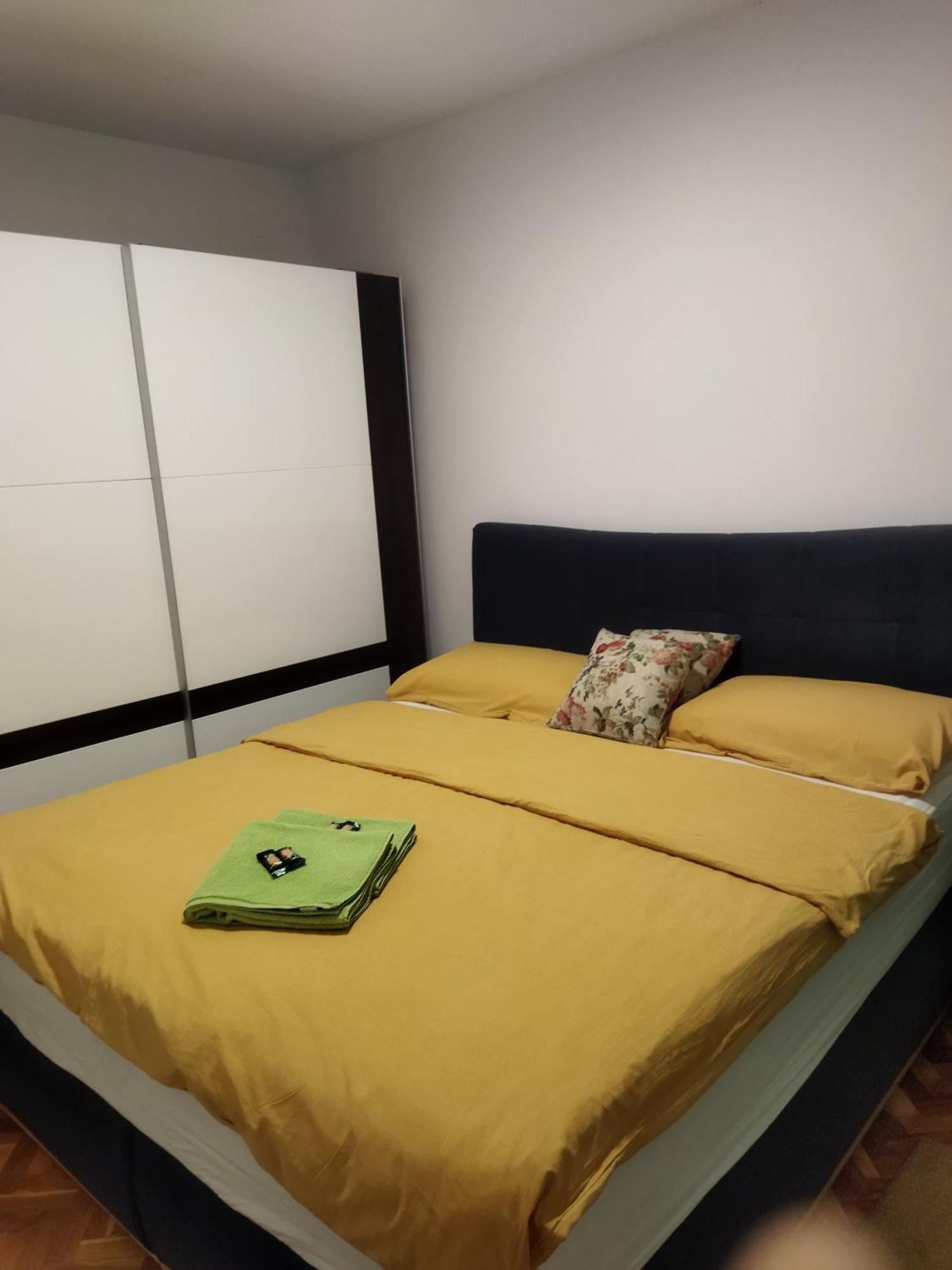 Apartman Na Jezeru Zagreb Habitación foto